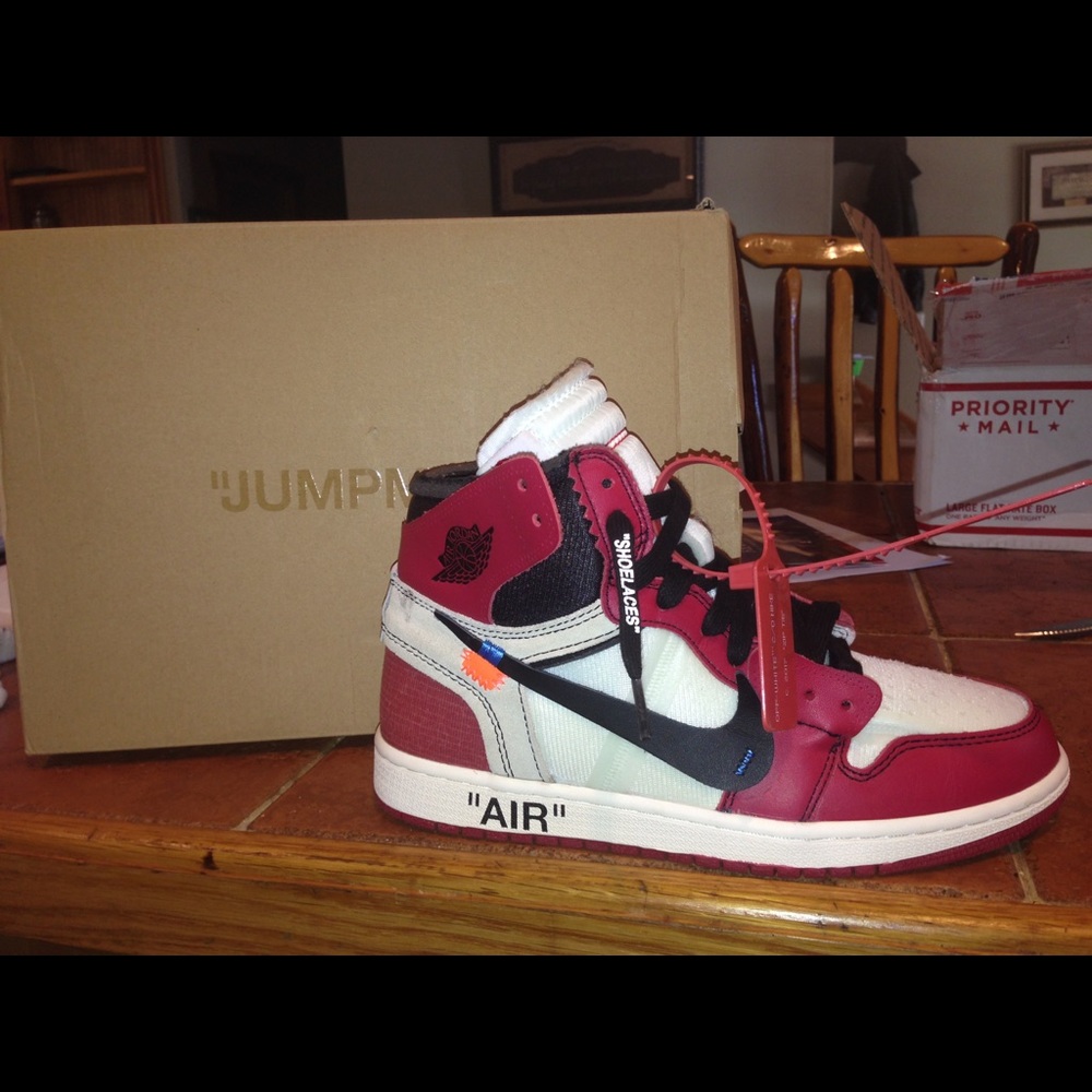 Off white Chicago 1s
